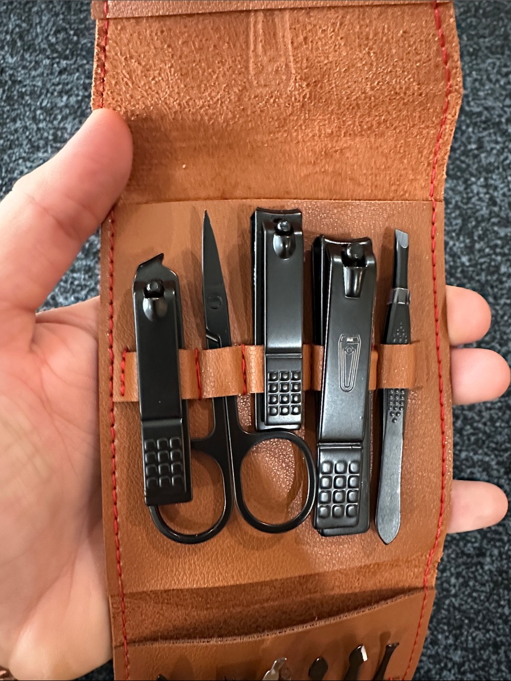 Grooming Kit - Picture 7 of 8